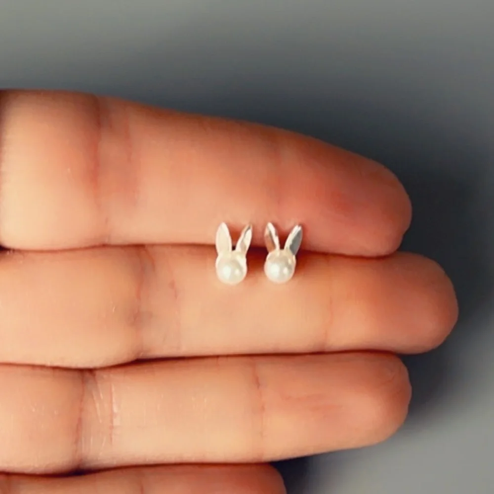 Sterling Silver Pearl Stud Bunny Ear Earrings